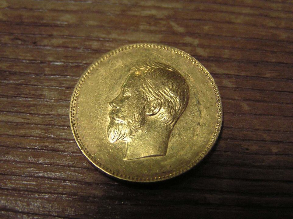 Monedă de aur pentru bunăstarea financiară